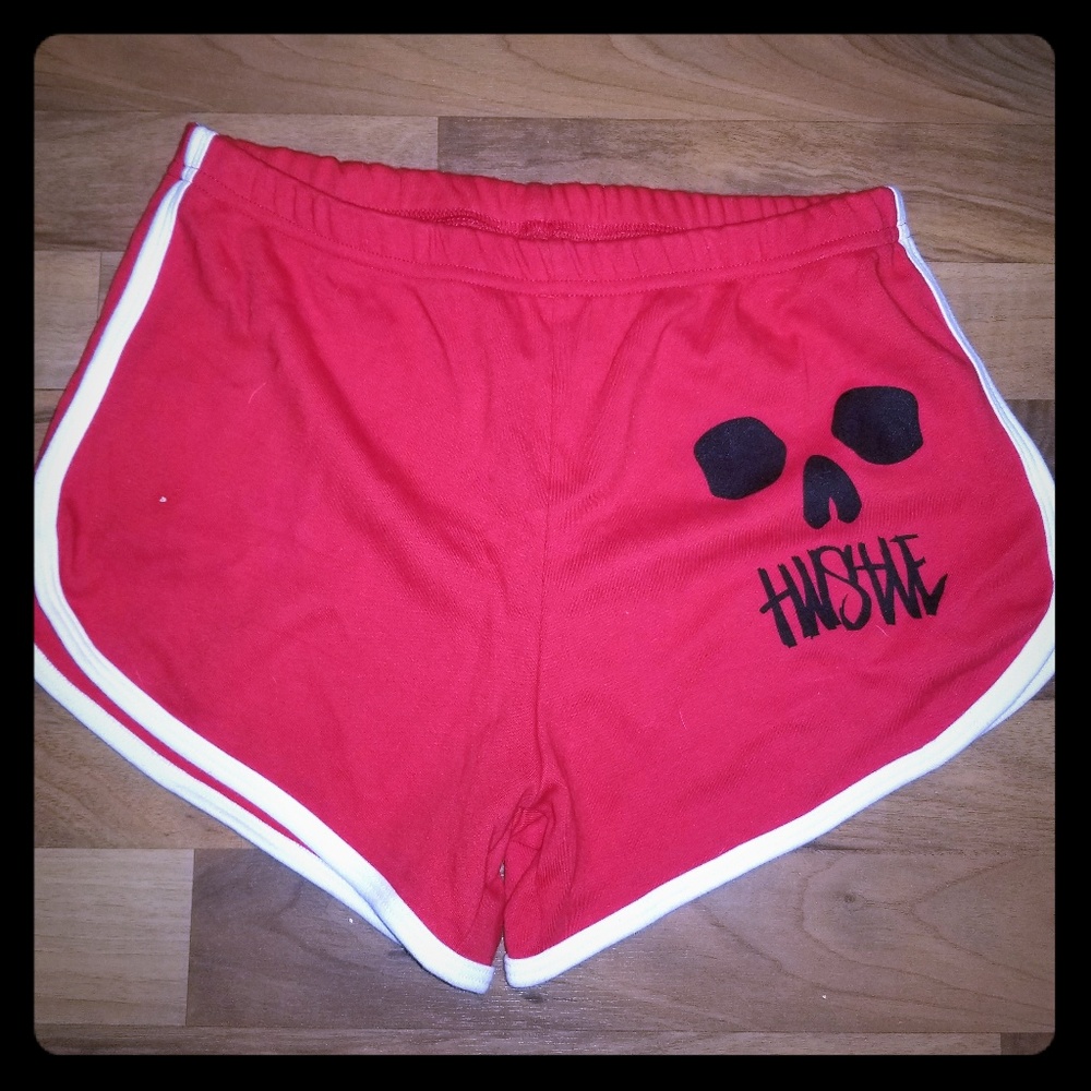 Nwot Flag nor Fail shorts large
